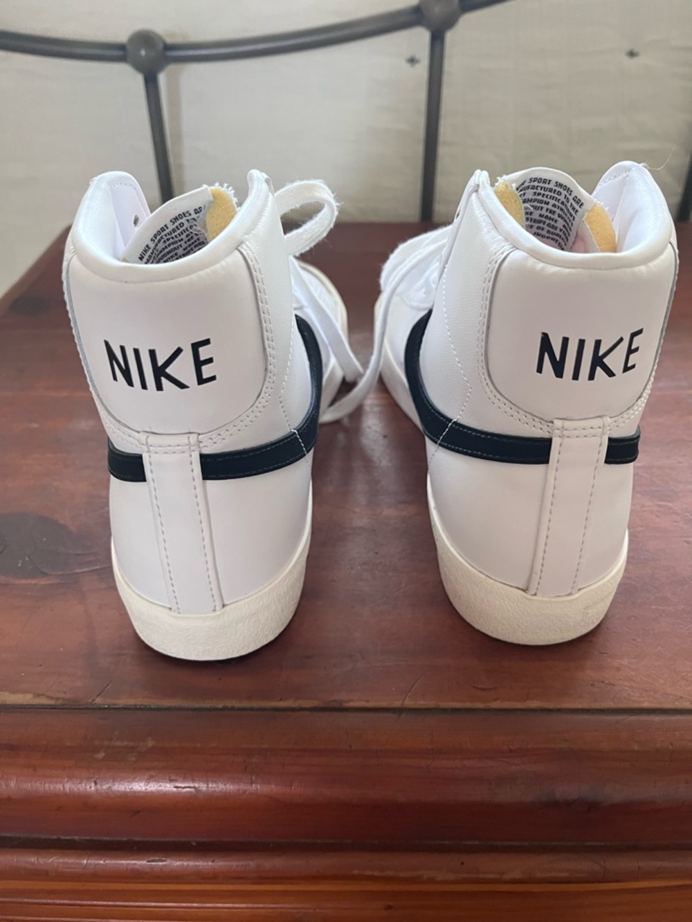 Nike Blazer Mid '77 Vintage White Black Sneakers - Women's Size 8 - Picture 5 of 10
